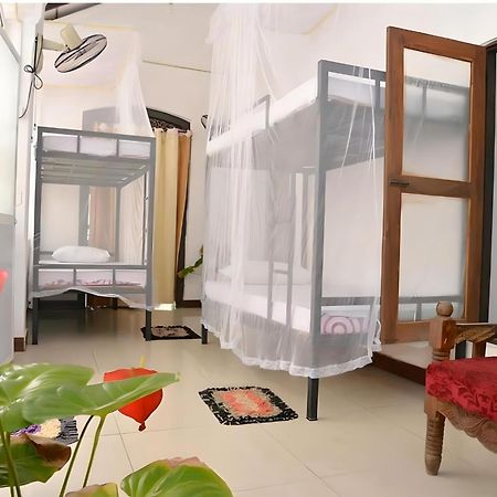Traveller'S Hostel Hikkaduwa Extérieur photo